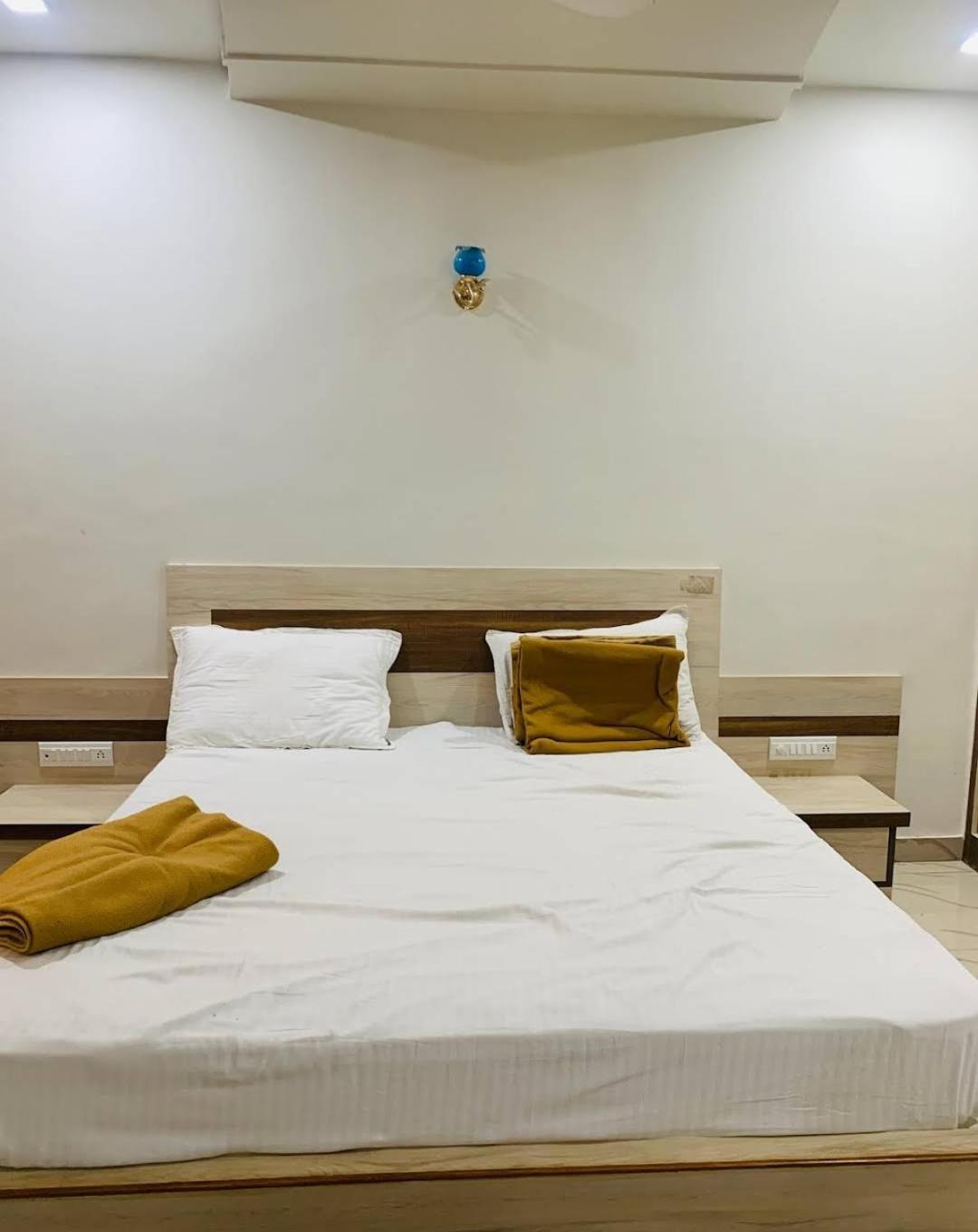 Shree Saurashtra Leuva Patel Samaj Nathdwara Villa Екстериор снимка